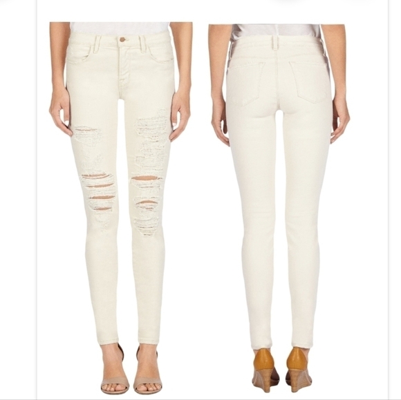 J Brand Mid Rise Super Skinny Distressed Jean in Divo Wash Size 29 - Picture 1 of 1